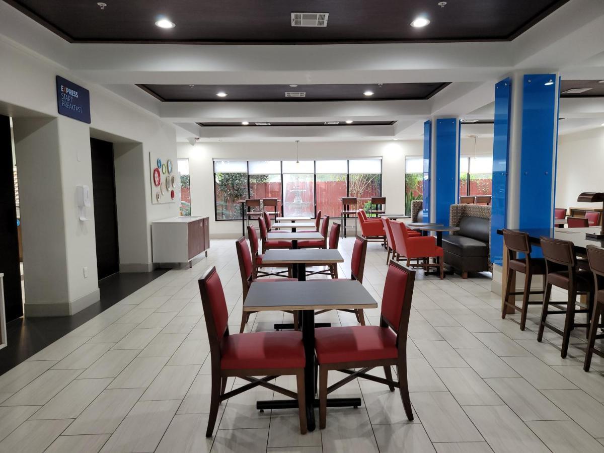 Holiday Inn Express Hotel & Suites Vidor South, An Ihg Hotel Zewnętrze zdjęcie