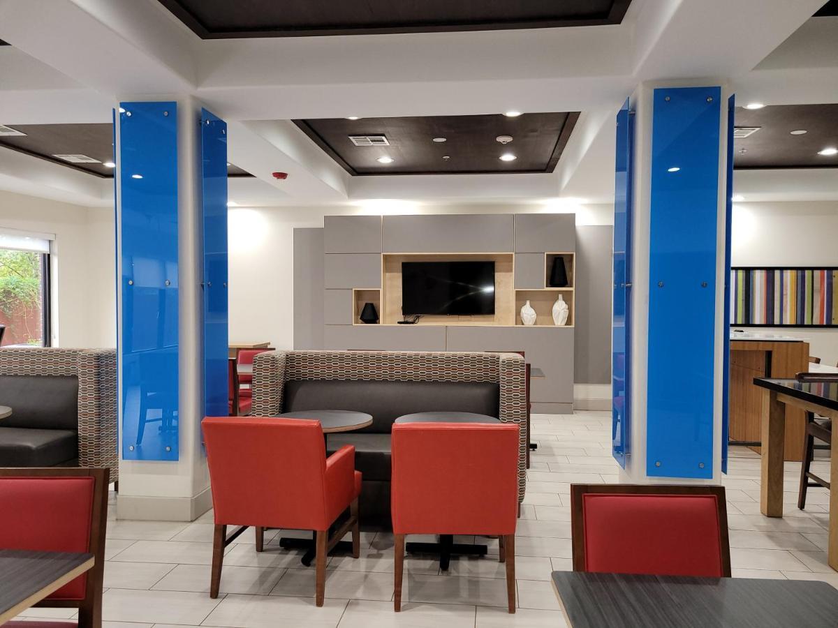 Holiday Inn Express Hotel & Suites Vidor South, An Ihg Hotel Zewnętrze zdjęcie