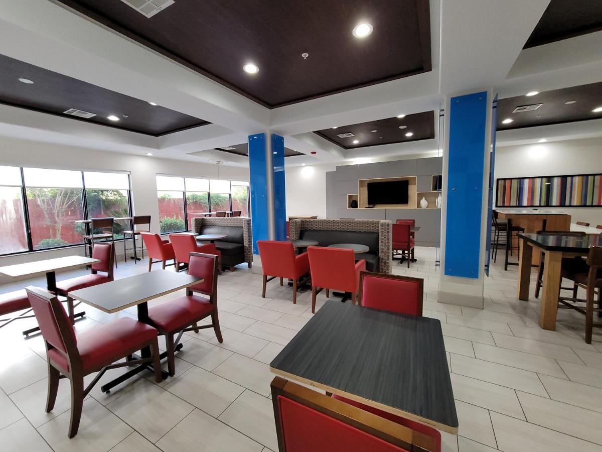 Holiday Inn Express Hotel & Suites Vidor South, An Ihg Hotel Zewnętrze zdjęcie